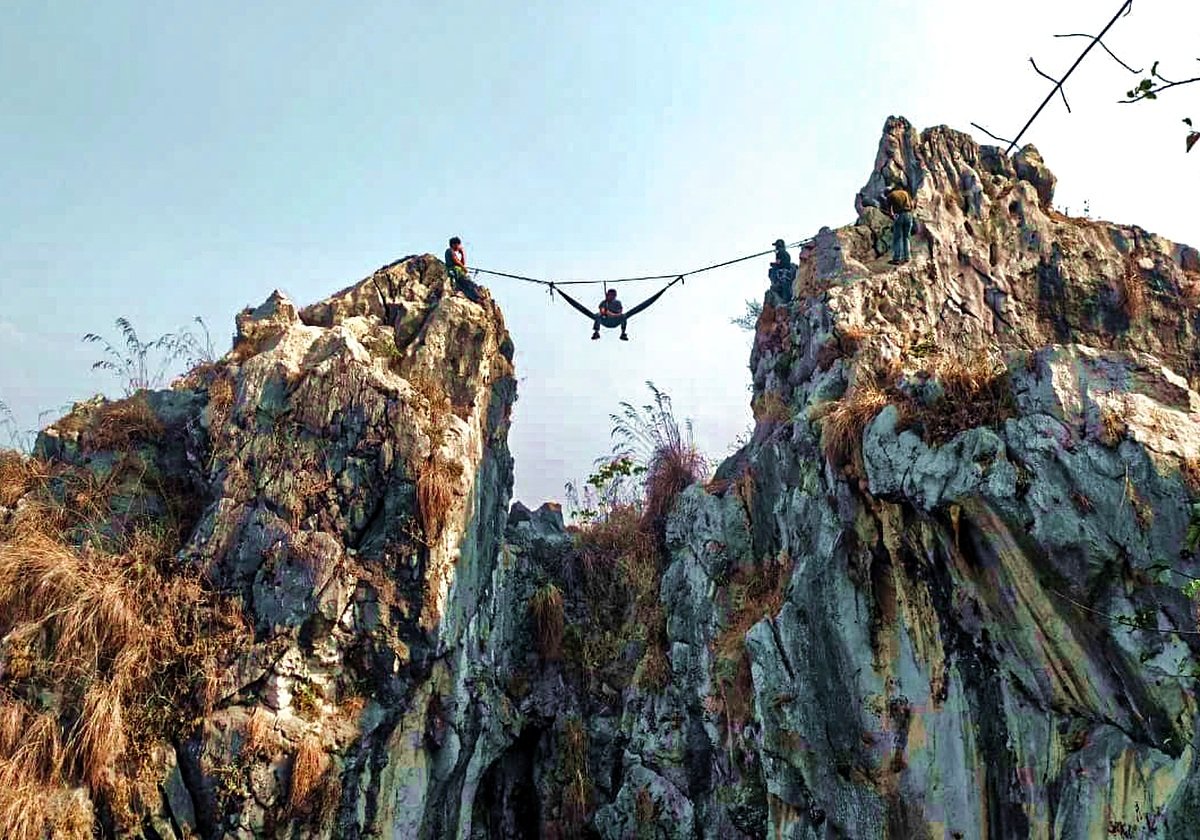 Rock Climbing Tebing Hawu